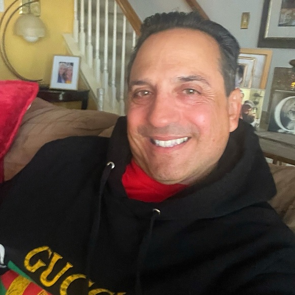 GG authentic & RARE black distressed Gucci Men’s hoodie sizeM, but can fit L. - Picture 8 of 10